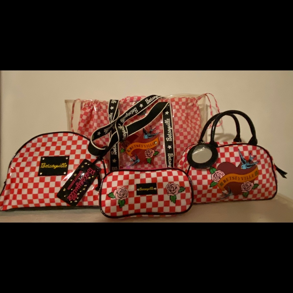 Rare Betsey Johnson Full Travel Set Pink/Wht Check
